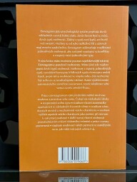 Kniha "Enneagram v panelových rozhovorech"   